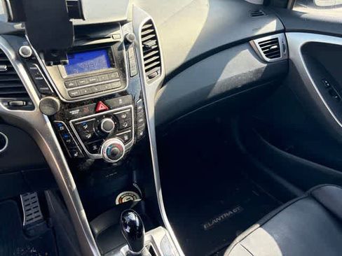Used 2013 Hyundai Elantra GT w/ Touch & Go Pkg FWD image 20
