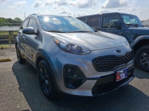 Used 2021 Kia Sportage S FWD image 3