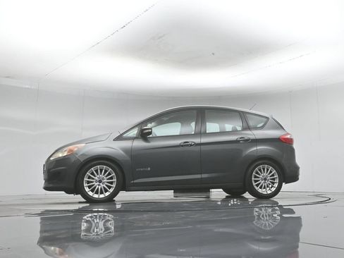 Used 2016 Ford C-MAX SE w/ Equipment Group 201A FWD image 47