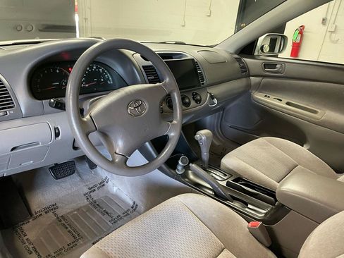 Used 2003 Toyota Camry LE FWD image 11