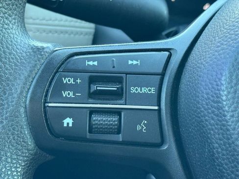 Used 2023 Honda HR-V LX image 23