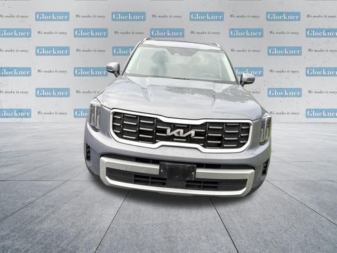 Used 2025 Kia Telluride S AWD/4WD image 2