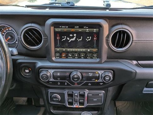 Used 2021 Jeep Gladiator Overland w/ Popular Equipment Package image 16