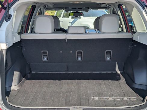 Used 2015 Subaru Forester 2.5i Touring w/ Eyesight & Navigation System AWD/4WD image 27