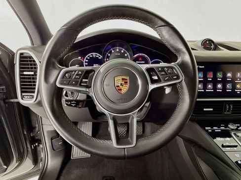 Certified 2023 Porsche Cayenne AWD/4WD image 14