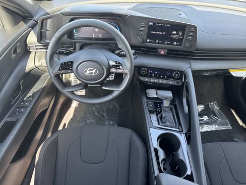 New 2026 Hyundai Elantra SEL Sport Premium FWD image 22