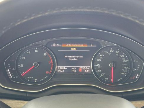 Used 2022 Audi Q5 2.0T Premium w/ Convenience Package AWD/4WD image 23