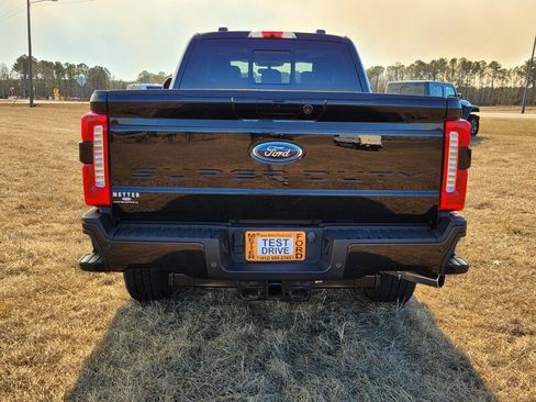 Used 2024 Ford F250 Lariat w/ Sport Appearance Package image 10