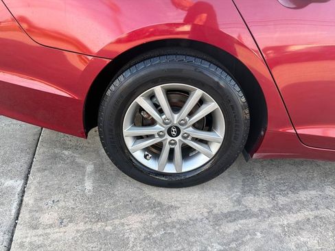 Used 2015 Hyundai Sonata SE w/ Option Group 09 FWD image 35