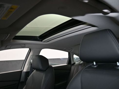 Used 2023 Honda Accord EX-L image 35