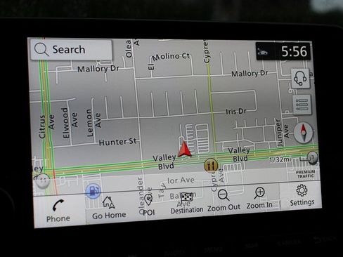 Used 2024 Nissan Pathfinder SL w/ SL Premium Package image 30