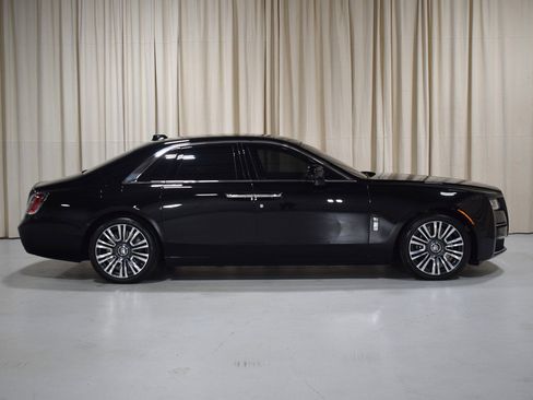 Certified 2024 Rolls-Royce Ghost image 14