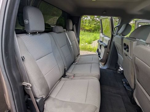 Used 2019 Ford F150 XLT w/ Equipment Group 301A Mid RWD image 16