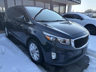 Used 2016 Kia Sedona EX