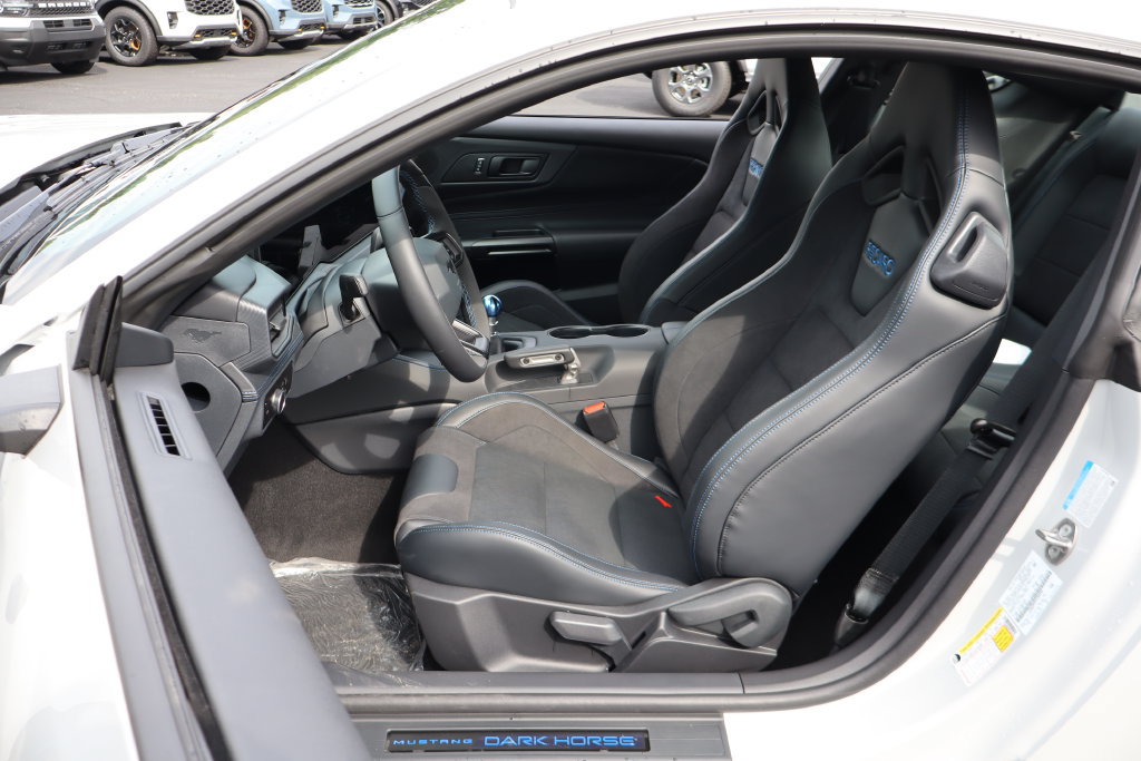 New 2026 Ford Mustang Dark Horse RWD image 21