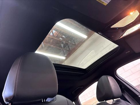 Used 2024 BMW i4 eDrive35 w/ Premium Package RWD image 24