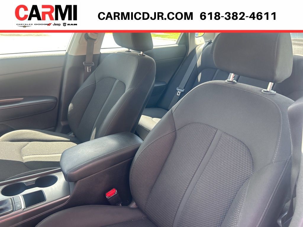 Used 2019 Kia Optima LX FWD image 8