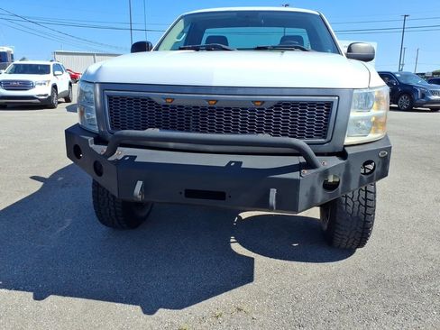 Used 2013 Chevrolet Silverado 1500 W/T AWD/4WD image 5