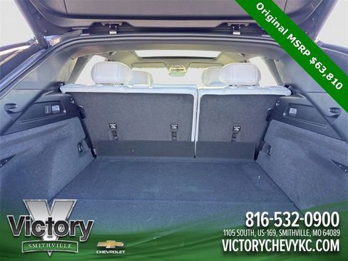 Used 2024 Cadillac Lyriq Sport image 19