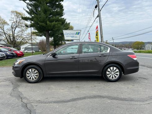 Used 2012 Honda Accord LX image 9
