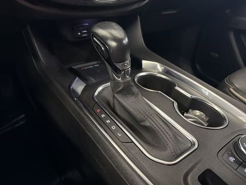 Used 2022 Chevrolet Traverse Premier w/ LPO, Floor Liner Package image 31