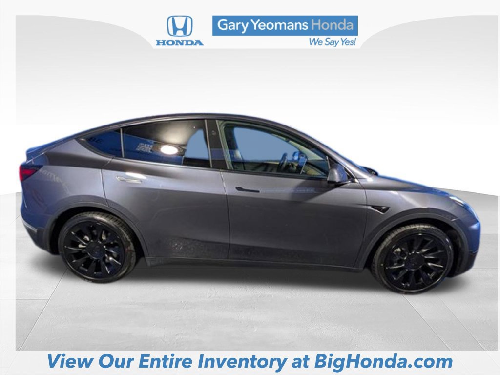 Used 2023 Tesla Model Y Long Range AWD/4WD image 5