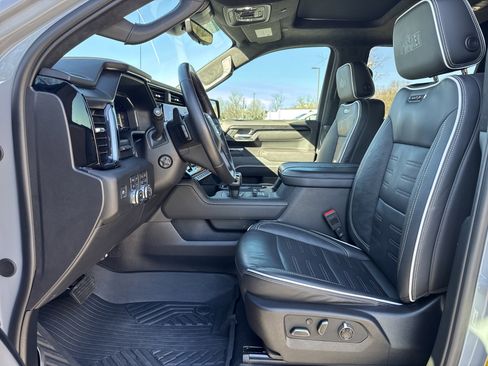 Used 2024 GMC Sierra 1500 AT4X w/ AT4X AEV Edition image 16