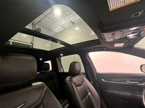 Used 2023 Cadillac XT6 Sport image 29
