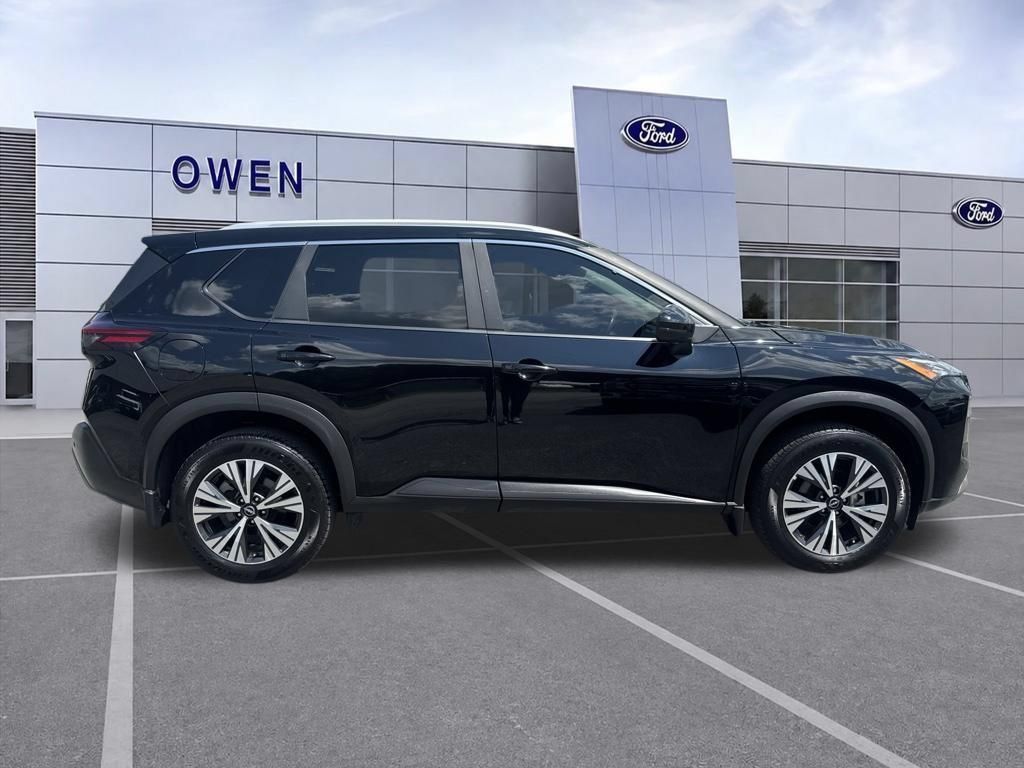 Used 2023 Nissan Rogue SV w/ SV Premium Package AWD/4WD image 7
