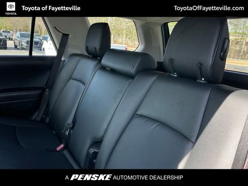 Certified 2024 Toyota 4Runner TRD Off-Road Premium AWD/4WD image 39