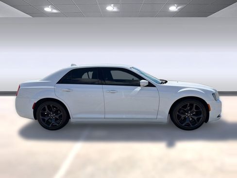 Used 2021 Chrysler 300 S image 7