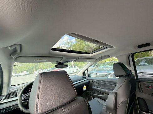 New 2026 Honda Odyssey EX-L image 16