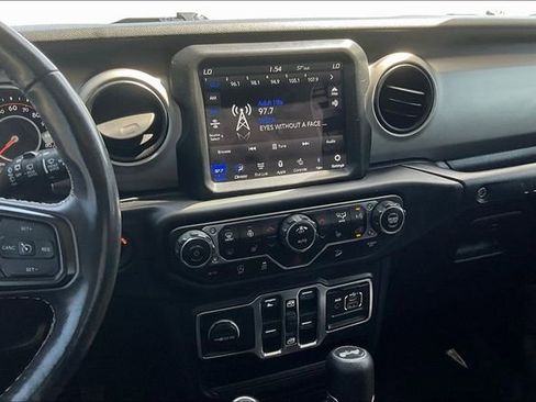 Used 2021 Jeep Wrangler Unlimited Sport AWD/4WD image 6