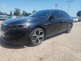 Used 2020 Volkswagen Passat 2.0T R-Line image 3