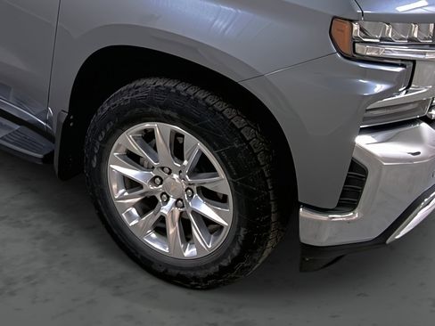 Used 2019 Chevrolet Silverado 1500 LTZ w/ LTZ Plus Package image 14
