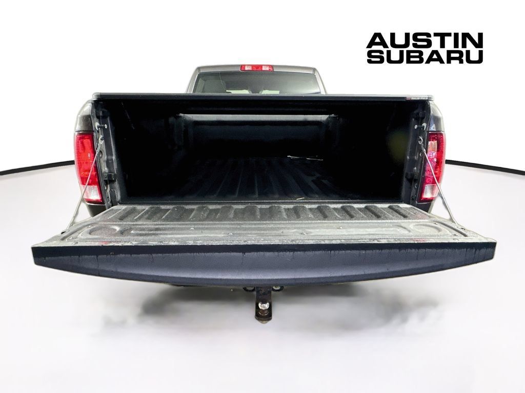 Used 2018 RAM 2500 Tradesman w/ Chrome Appearance Group AWD/4WD image 29