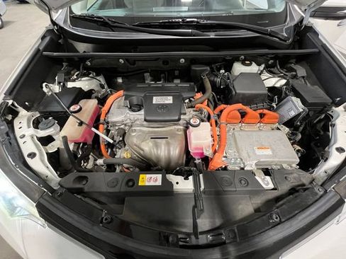 Used 2018 Toyota RAV4 Limited w/ Advanced Technology Package AWD/4WD image 27
