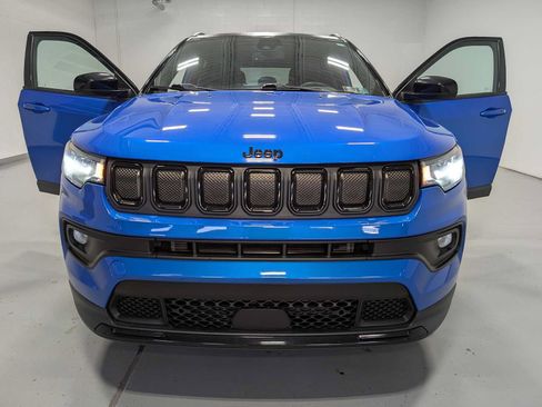 Used 2022 Jeep Compass Latitude w/ Convenience Group AWD/4WD image 15