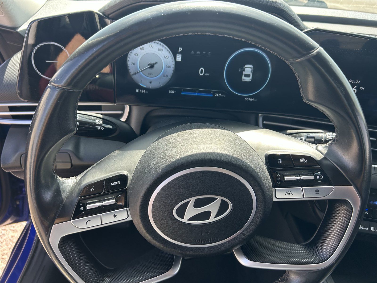 Used 2024 Hyundai Elantra Limited FWD image 16