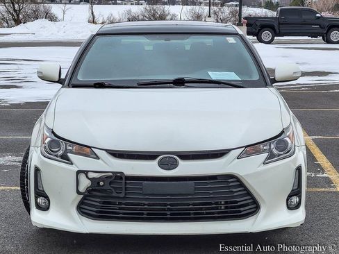 Used 2016 Scion tC image 4