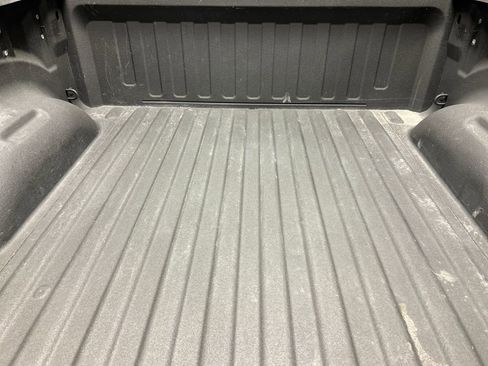 Used 2019 RAM 1500 Laramie image 25