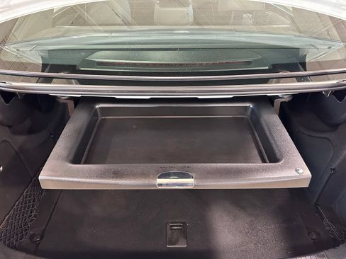Used 2014 Mercedes-Benz E 350 Sedan image 38