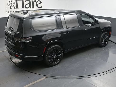 Used 2023 Jeep Grand Wagoneer Series II AWD/4WD image 43