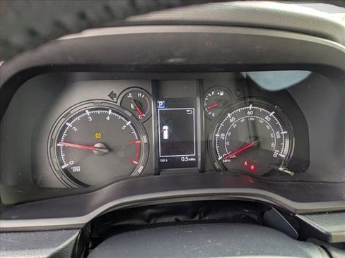 Used 2021 Toyota 4Runner SR5 image 10