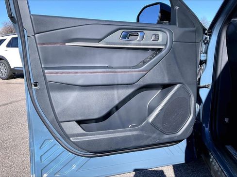 New 2026 Ford Explorer ST-Line w/ ST-Line Street Pack image 10