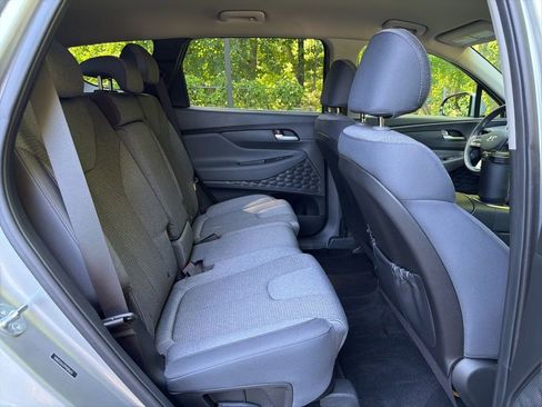 Certified 2023 Hyundai Santa Fe SEL FWD image 11