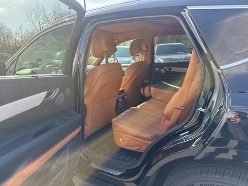 Used 2025 Genesis GV80 3.5T Advanced image 9