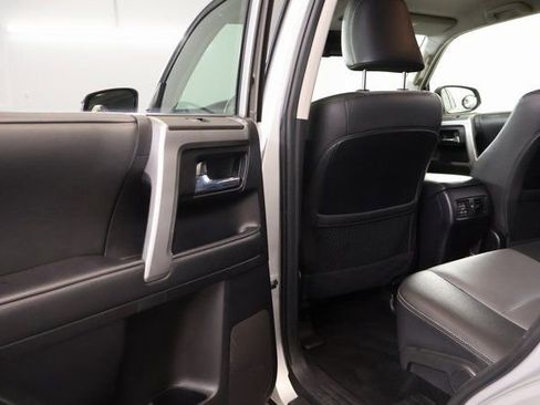 Used 2021 Toyota 4Runner SR5 Premium image 26