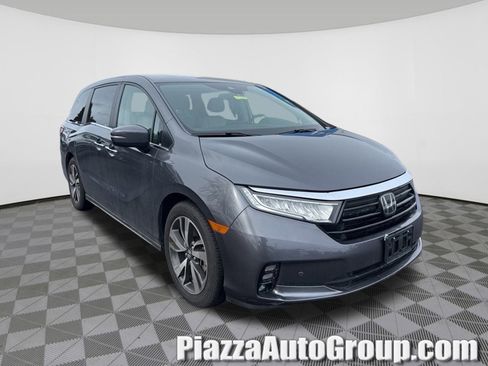 Certified 2023 Honda Odyssey Touring image 1