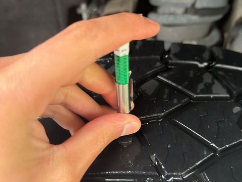 Used 2017 Chevrolet Suburban LT AWD/4WD image 13